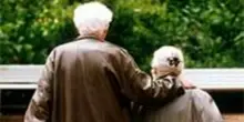 &laquo;Abbiamo speso tutti i nostri risparmi per ristrutturare la nostra casa, ora viviamo da un anno in roulotte&raquo;: il dramma di due pensionati