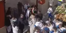 Trentola Ducenta, lite durante la processione tra il sindaco e lo sfidante per le elezioni