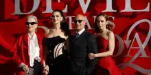?Il Diavolo veste Prada 2, Meryl Streep impone la parit&agrave; salariale: stesso cachet per Anne Hathaway ed Emily Blunt. Ecco quanto hanno guadagnato