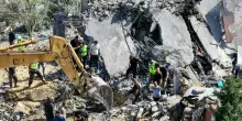 Guerra Iran, boomerang prezzi negli Usa. Trump: via tassa sul gasolio. Tregua con Teheran appesa a un filo