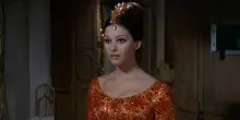 Claudia Cardinale, all'asta i gioielli della star del cinema: da Bulgari a Buccellati, ricordi da Oscar. Quali sono e quanto costano