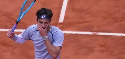 Musetti salta il Roland Garros, lesione al retto femorale: &laquo;Mi pesa enormemente&raquo;. Come cambia il ranking