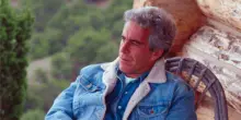 Epstein,? ex vittima di racconta gli abusi: &laquo;Violentata mentre era ai domiciliari, tre anni di incubo nella rete del finanziere&raquo;