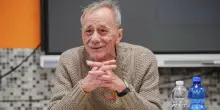 Roberto Vecchioni: &laquo;Mio figlio Arrigo morto tre anni fa, ogni sera ci parlo e mi dice che sta bene. Chiamo mia moglie ogni due ore&raquo;
