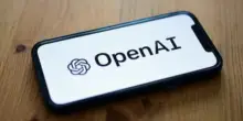 Non trovano il medico, ora i pazienti si rivolgono all'Intelligenza Artificiale. &laquo;Rischio errori&raquo;