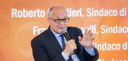 Gualtieri: &laquo;Le citt&agrave; devono adeguarsi alle nuove sfide, ma servono risorse&raquo;