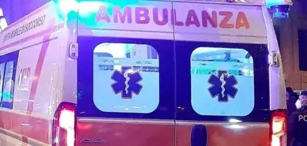 Pirata della strada ubriaco travolge due sorelle sulle strisce: morta sul colpo la maggiore, grave la pi&ugrave; giovane