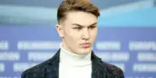 Mare Fuori, Artem Tkachuk arrestato a Milano. "Pino o pazzo" devasta auto in sosta e minaccia la polizia: &laquo;Vi sfondo&raquo;
