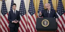 Trump al giuramento del nuovo capo della Fed Kevin Warsh: &laquo;Voglio che tu sia indipendente&raquo;
