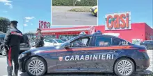 Travolti dall'auto dei ladri in fuga fuori Roma, coppia ricoverata in codice rosso: il dramma dopo un tentativo di truffa