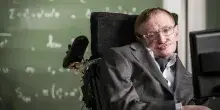 &laquo;Siamo preoccupati. &Egrave; svogliato e non studia molto&raquo;, ritrovato diario segreto del pap&agrave; di Stephen Hawking