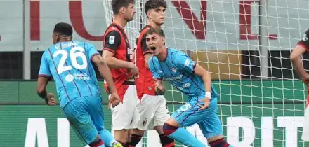 Milan-Cagliari 1-2, le pagelle: Gimenez (4,5) un fantasma, Nkunku (5) mai utile, Borrelli (8) gol da bomber