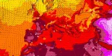 Caldo, i primi 4 bollini rossi sull'Italia: gioved&igrave; allerta massima a Bologna, Firenze, Roma e Torino