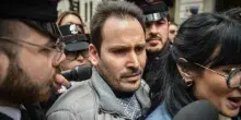 Andrea Sempio e l?intercettazione sul Dna: &laquo;Il Fruttolo? Quello non l?ho toccato. Temevo trovassero qualcosa sul corrimano, sulla maniglia o sulla sedia&raquo;