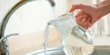 L'acqua di rubinetto? Il ristorante pu&ograve; rifiutarsi di servirla. L'hotel di lusso in Alto Adige vince la causa contro una turista (che chiedeva un risarcimento)
