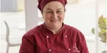 Maria Carmela D?Angelo, addio alla regina dei dolci: si &egrave; lanciata nel vuoto dal reparto, era rimasta ustionata in pasticceria