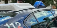 Massacra di botte la moglie al culmine di una lite, lei &egrave; gravissima: arrestato per tentato femminicidio