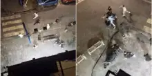 Torre del Greco, accerchiato e colpito con diverse coltellate: l'uomo ferito nella rissa ha rischiato di morire| Il video