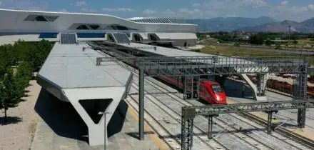 Trenitalia, da luglio parte il Frecciarossa diretto Lecce-Bari-Napoli: ecco le fermate (e i tempi)