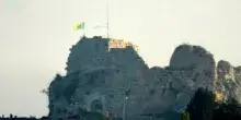 Israele avanza in Libano, dopo 26 anni riconquistato il castello di Beaufort. Francia chiede la riunione urgente Consiglio Onu