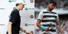 Alcaraz, come sta e quando torna: relax in Portogallo e protezione al posto pi&ugrave; leggera, Sinner lo aspetta. Il rientro dopo Wimbledon, ecco le possibili date