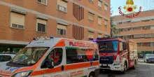 Roma, bullizzato a scuola: 18enne tenta il suicidio armato di forbici. Salvato dalla polizia