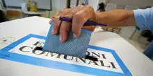 Ballottaggi in Campania, l'affluenza alle ore 12: al voto 10 comuni per eleggere il sindaco