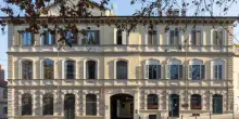 Colpo da film alla Casa d'aste di Torino, i ladri entrano ed escono in 4 minuti con un bottino da oltre un milione. La titolare: &laquo;Immagini scioccanti&raquo;