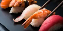 Pozzuoli, chiuso locale non a norma: scoperto B&B abusivo. Sanzionati anche sushi e american bar