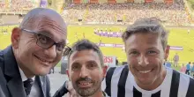 Ascoli promosso in serie B: a festeggiare in tribuna anche Simone Vagnozzi, il coach di Sinner preferisce il calcio al Roland Garros