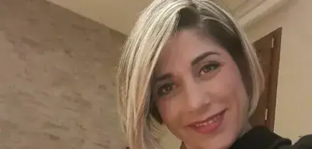 ?&laquo;Mio fratello mi ha accoltellata 19 volte e rideva. Ora ha finito la pena e potrebbe tornare libero. Ho paura&raquo;