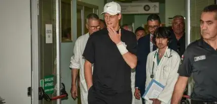 Sinner ricoverato all'ospedale San Raffaele Milano, l'esperto: &laquo;Caccia a infiammazione silente, cruciale l'analisi del microbioma intestinale&raquo;