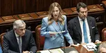 Meloni a Vannacci: &laquo;Non siete la vera destra, ma funzionali alla sinistra. Per 6 volte avete votato contro questo governo&raquo;