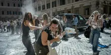 Scuola, in Italia le vacanze estive pi&ugrave; lunghe d'Europa: &laquo;Non siamo "mamme parcheggine" ma tre mesi sono davvero troppi&raquo;