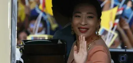 Thailandia, morta a 47 anni la principessa Bha: era la prima figlia del re. La malattia improvvisa, poi il coma