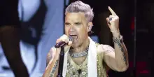 Robbie Williams, scaletta concerto a Firenze Rocks. Orari, parcheggi e come arrivare: alla Visarno Arena l?evento pi&ugrave; atteso
