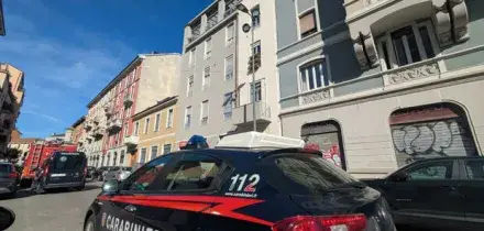Roberto Pietro Guerrino trovato morto in casa a Milano, il 61enne colpito alla testa. Si indaga per omicidio