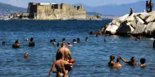 Napoli, divieto di balneazione sul Lungomare Caracciolo