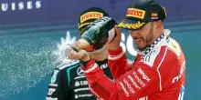 Lewis Hamilton vince a Barcellona: &laquo;Forza Ferrari, senza di voi non ce l'avrei fatta&raquo;