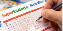 Il jackpot del SuperEnalotto conquista il podio delle vincite record