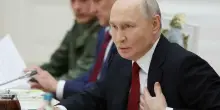 La Russia a corto di armi corre ai ripari, restaurati 5.100 carri armati risalenti alle Guerra fredda