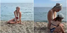 Natalia Paragoni al mare con le figlie Ginevra e Beatrice, la serenit&agrave; oltre la malattia: &laquo;Ci siamo solo noi&raquo;