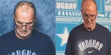 &laquo;Non sono mica un modello&raquo;, il ct dell'Uruguay Bielsa e la foto a testa bassa. Dalle risposte alle scaramanzie, i gesti de "El Loco"