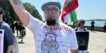 Semyon Skrepetsky, artista e dissidente russo ucciso in Polonia: disegnava caricature di Putin, era stato anche in Italia