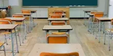 Alunno lasciato solo in aula per 10 minuti, prof licenziato. &laquo;Dovevo prendere un farmaco&raquo;