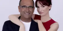 Tim Summer Hits, Carlo Conti, Andrea Delogu e la carica degli 80 Big: &laquo;Fedelissimo Rai? Mai dire mai... Stefano De Martino? Non ha bisogno di consigli per Sanremo&raquo;