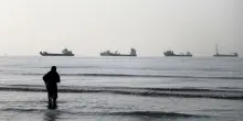 Hormuz, 30 giorni per ripartire. Ma c?&egrave; l?incognita mine, le rotte sicure le pu&ograve; indicare solo l?Iran