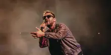 Cesare Cremonini, scaletta concerto a Firenze. Il tour nei grandi luoghi si chiude alla Visarno Arena: orari, parcheggi e come arrivare