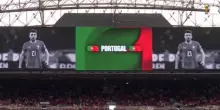 Mondiali 2026, il Portogallo ricorda Diogo Jota: i genitori allo stadio, l'esultanza e quell'immagine durante l'inno