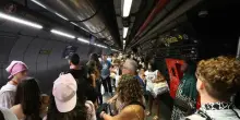 Metro ferma a Napoli, caos e disagi: bloccati anche gli studenti